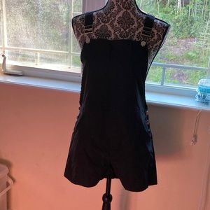 🟣5 for $20 Black adjustable romper